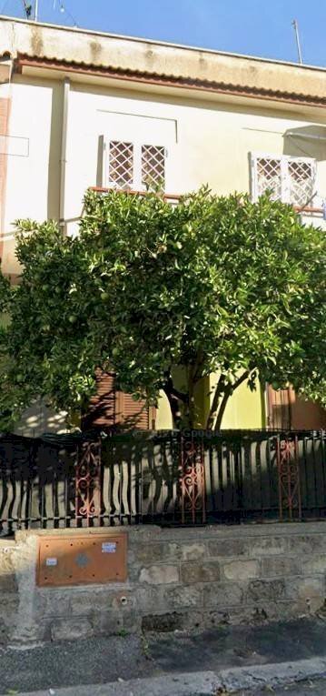 Facciata - Bilocale via Giacomo della Marca, Roma - foto 3