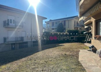 Cortile interno - Villa a Schiera via Ascanio Sobrero, 5, Alba - foto 9