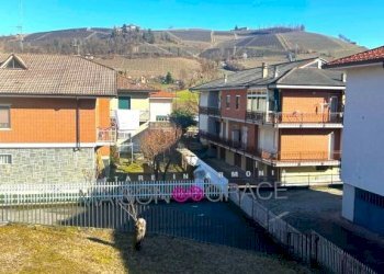 Vista - Villa a Schiera via Ascanio Sobrero, 5, Alba - foto 10