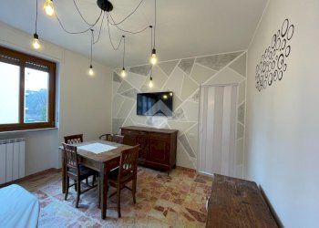 Trilocale Via Galluzia, Banchette - foto 3