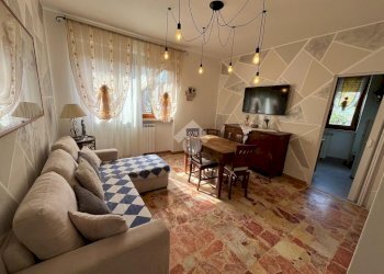 Three-room apartment Via Galluzia, Banchette - photo 2