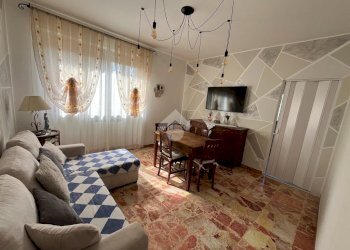 Three-room apartment Via Galluzia, Banchette - photo 3