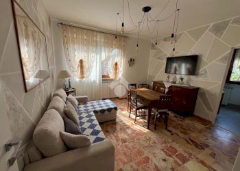 Three-room apartment Via Galluzia, Banchette - photo 5