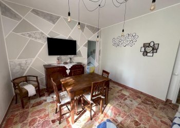 Three-room apartment Via Galluzia, Banchette - photo 9