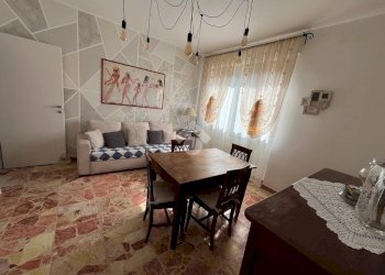 Three-room apartment Via Galluzia, Banchette - photo 11