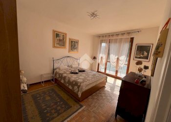 Three-room apartment Via Galluzia, Banchette - photo 15