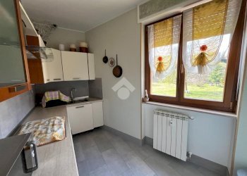 Three-room apartment Via Galluzia, Banchette - photo 27