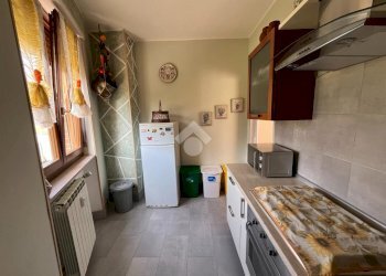 Three-room apartment Via Galluzia, Banchette - photo 30