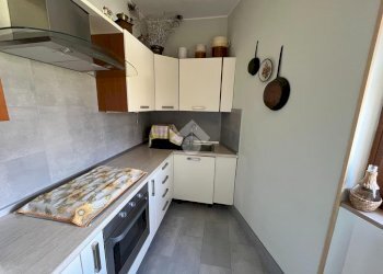 Three-room apartment Via Galluzia, Banchette - photo 31