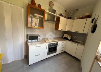 Three-room apartment Via Galluzia, Banchette - photo 32