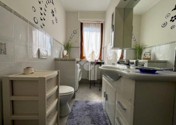 Three-room apartment Via Galluzia, Banchette - photo 40