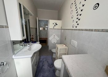 Three-room apartment Via Galluzia, Banchette - photo 43