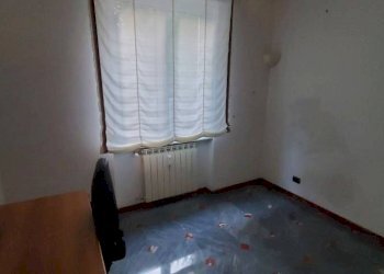 Trilocale Genova (zona Cornigliano) - foto 11