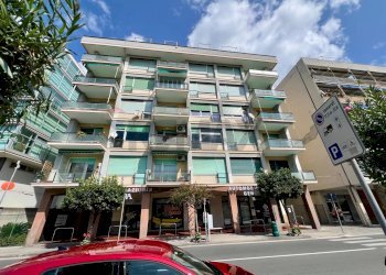 Trilocale Corso De Michiel, 89 
 Chiavari, Chiavari - foto 3