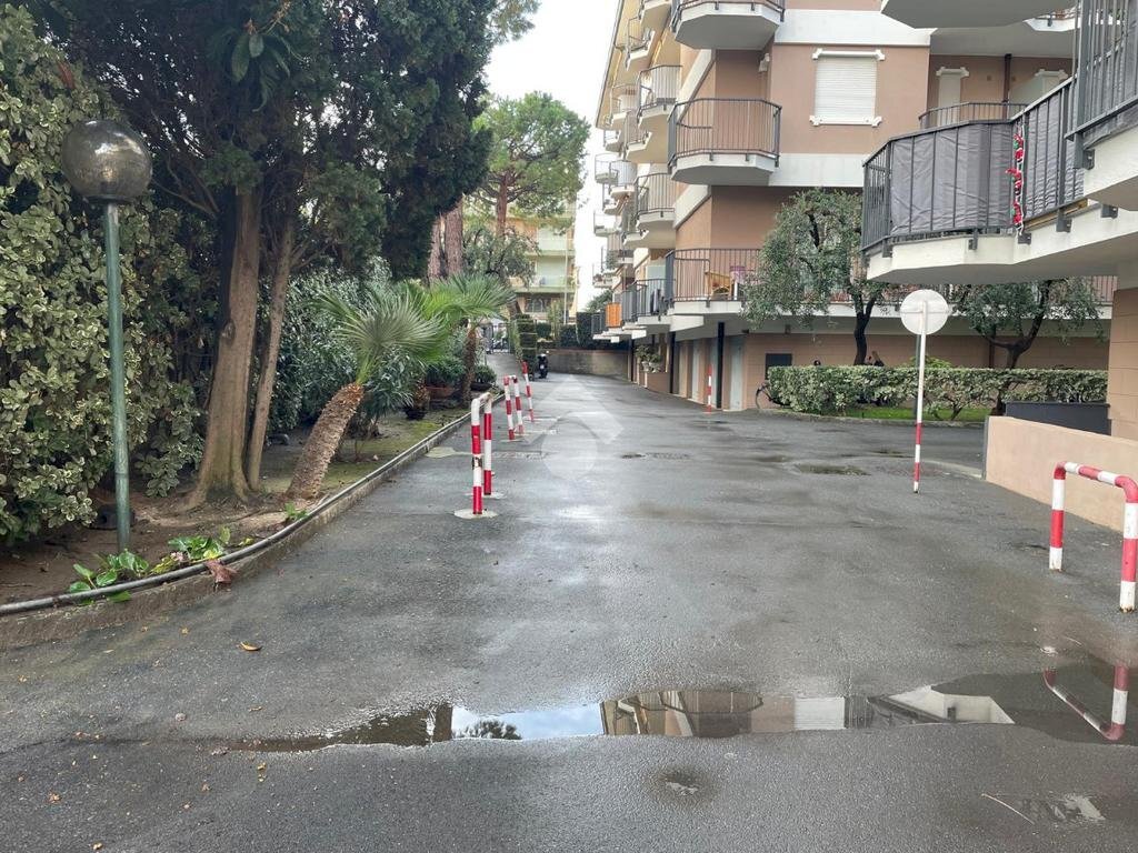 Posto Auto Via Aurelia, Bordighera - foto 3