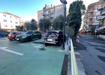 Posto Auto Via Aurelia, Bordighera - foto 1