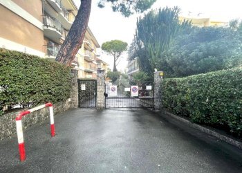 Posto Auto Via Aurelia, Bordighera - foto 5