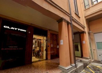 Bilocale Vicolo Ghirlanda, Bologna (zona Centro Storico) - foto 1