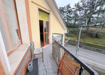 Two-room apartment Via Torino, San Francesco al Campo - photo 2
