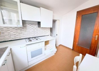 Two-room apartment Via Torino, San Francesco al Campo - photo 8