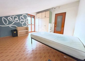 Two-room apartment Via Torino, San Francesco al Campo - photo 14