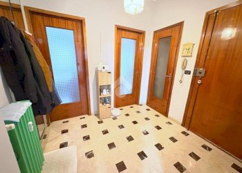 Three-room apartment Via Torino, San Francesco al Campo - photo 3