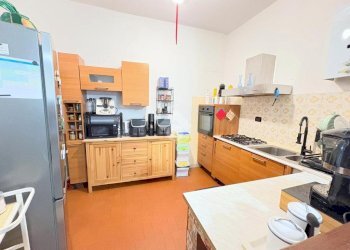 Three-room apartment Via Torino, San Francesco al Campo - photo 4