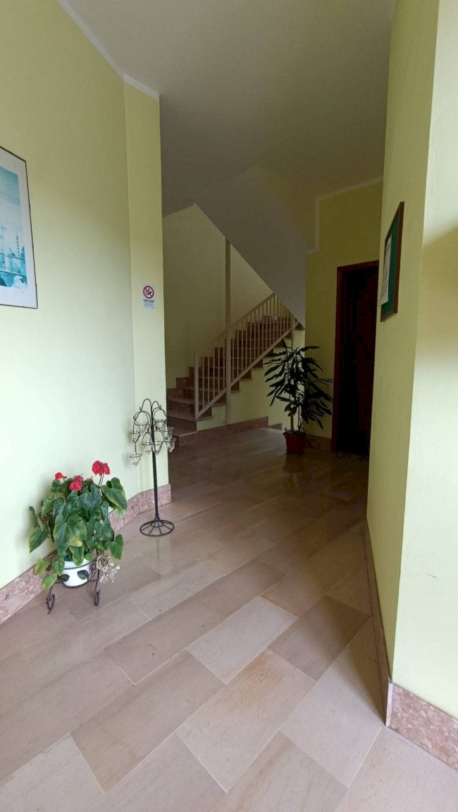 Bilocale San Francesco al Campo - foto 2