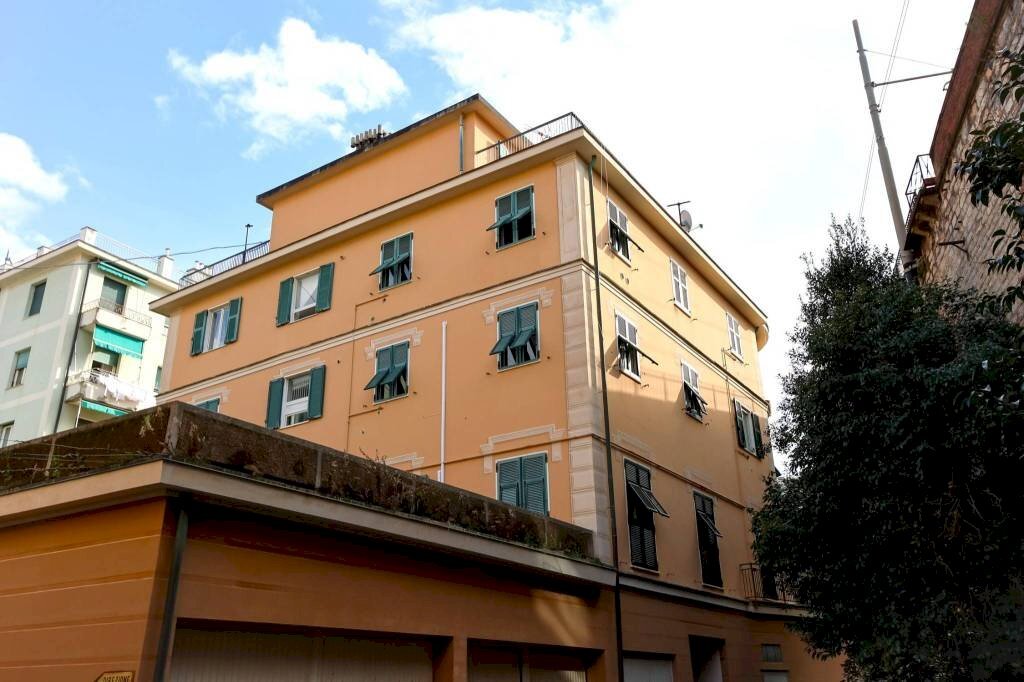 Stable - Palace via Odoardo Ganduccio, Genova (neighborhood Nervi) - photo 1