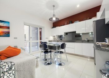 Four-room apartment Via Buniva, None - photo 2