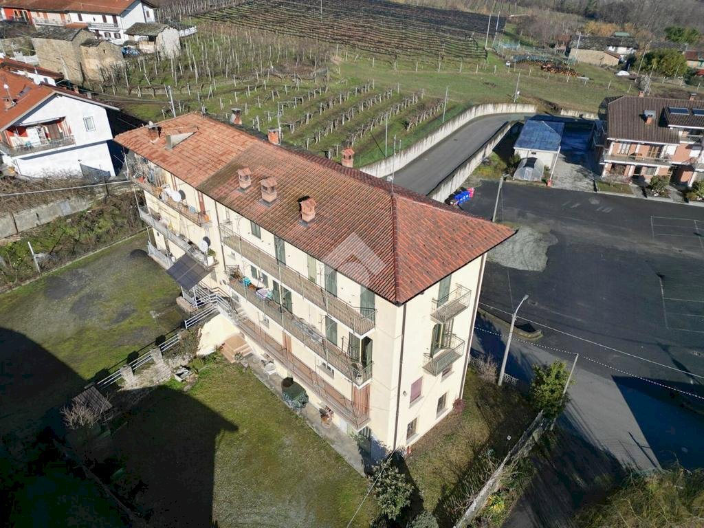 Four-room apartment Via Madonna Occa, Envie - photo 1