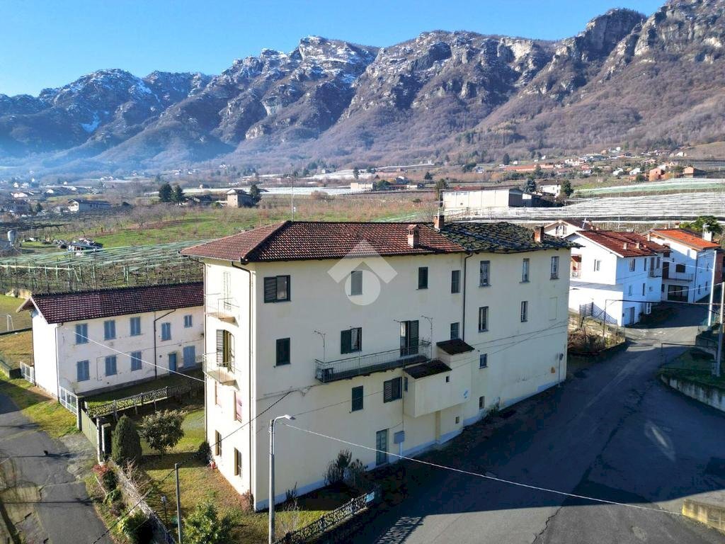 Four-room apartment Via Madonna Occa, Envie - photo 3