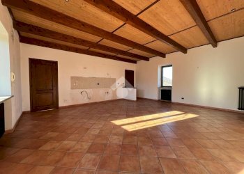 Quadrilocale Via Madonna Occa, Envie - foto 7