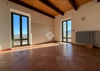 Quadrilocale Via Madonna Occa, Envie - foto 12