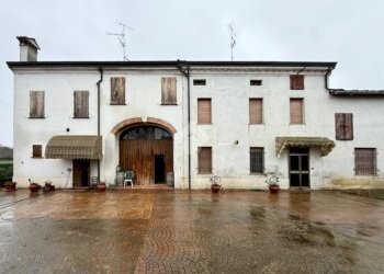 Porzione di casa Viottolo Ex Scuole, Gualtieri - foto 1