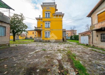 Villa Viale Roma, Novellara - foto 34