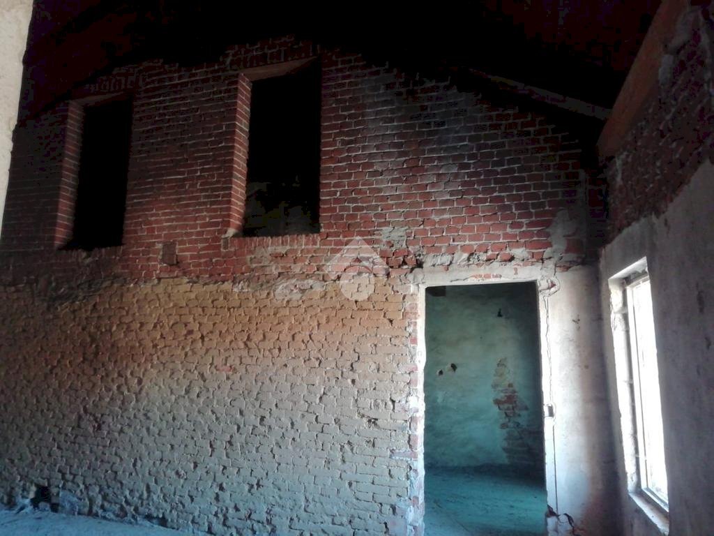 Casa semi indipendente Piazza V. Emanuele II, San Giorgio Canavese - foto 2