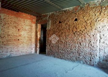 Casa semi indipendente Piazza V. Emanuele II, San Giorgio Canavese - foto 5