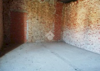 Casa semi indipendente Piazza V. Emanuele II, San Giorgio Canavese - foto 7