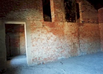 Casa semi indipendente Piazza V. Emanuele II, San Giorgio Canavese - foto 11