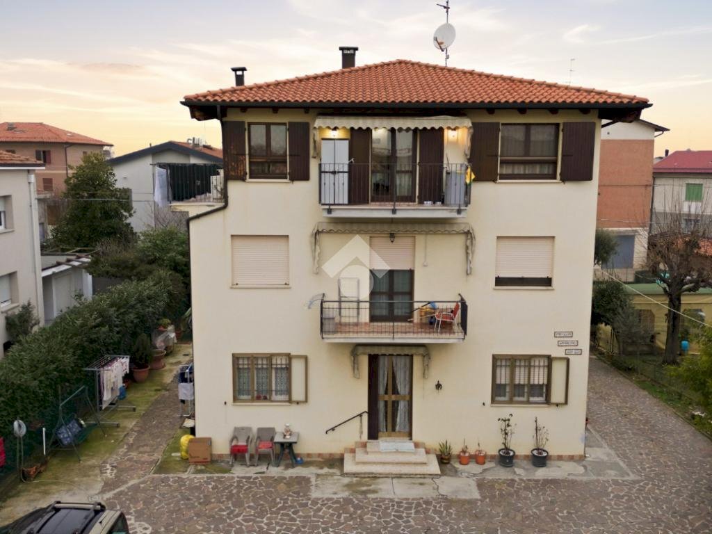 Three-room apartment V. Radici in Piano, Formigine - photo 1