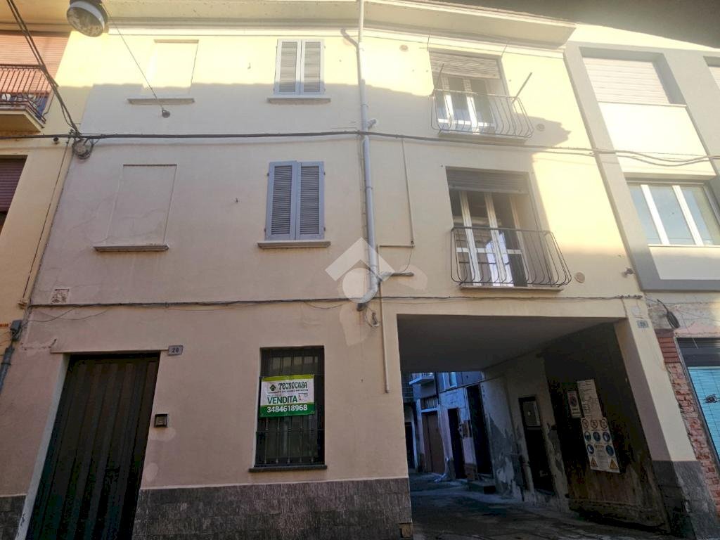 Trilocale Via Giacomo Matteotti, Galliate - foto 1