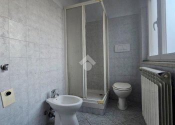 Trilocale Via Giacomo Matteotti, Galliate - foto 18