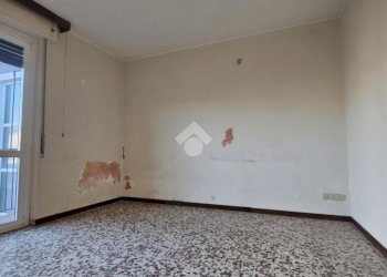 Trilocale Via Giacomo Matteotti, Galliate - foto 33