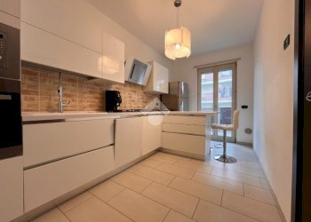 Trilocale Via Della Costituzione, Galliate - foto 2