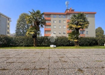 Trilocale Via Della Costituzione, Galliate - foto 44