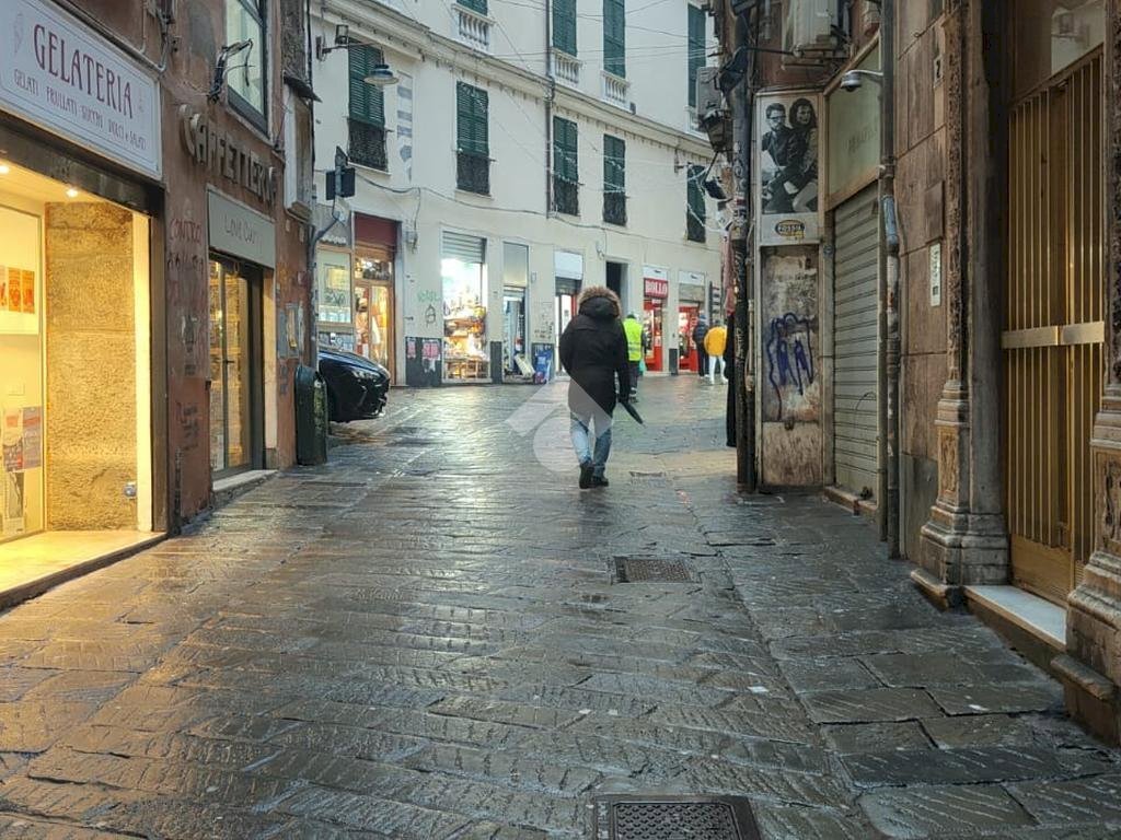 Shop Via di fossatello, Genova - photo 3