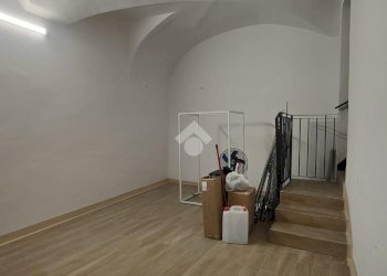 Shop Via di fossatello, Genova - photo 6