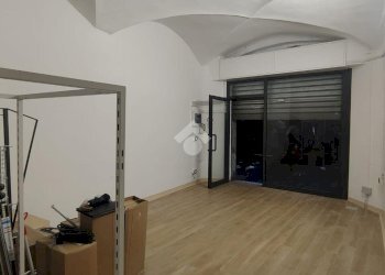 Shop Via di fossatello, Genova - photo 7