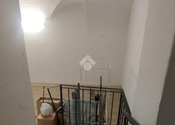 Shop Via di fossatello, Genova - photo 9